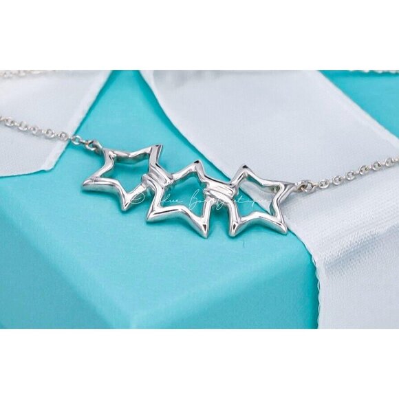 Tiffany & Co. Star Necklace Silver Triple Stars Pendant in Silver - Picture 2 of 6
